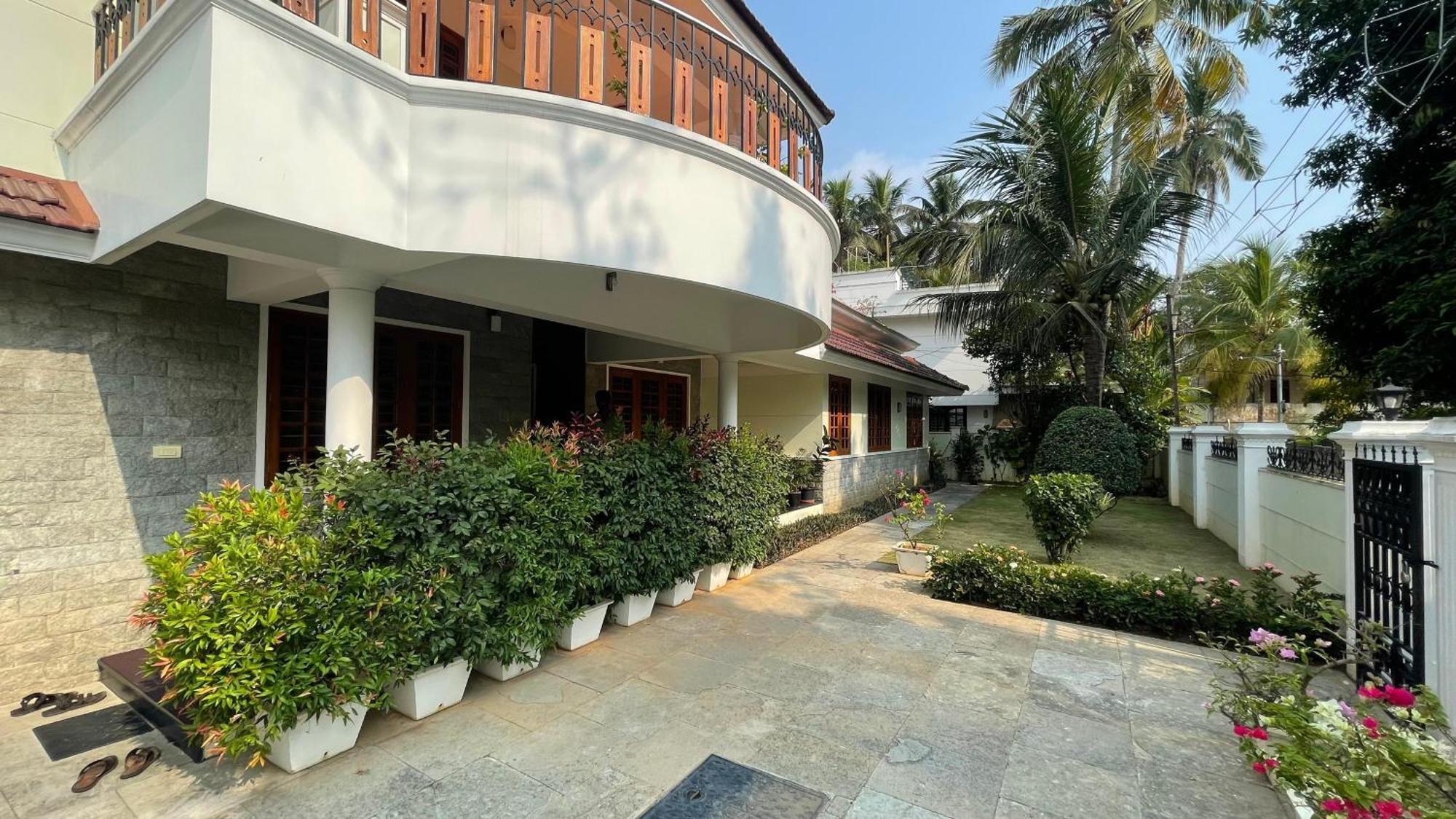 Pinky'S Villa Thiruvananthapuram Εξωτερικό φωτογραφία