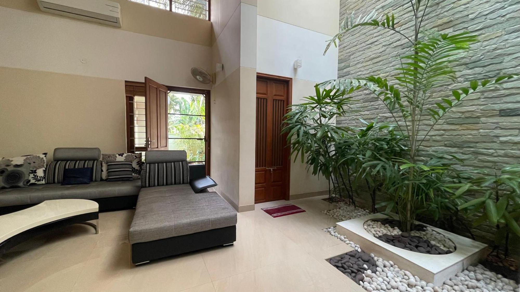 Pinky'S Villa Thiruvananthapuram Εξωτερικό φωτογραφία